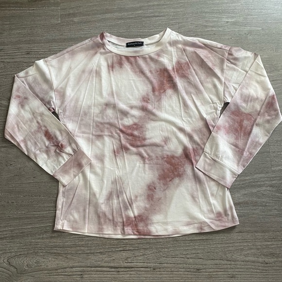 Romantic Hut Tie Dye Jogger Set New in Package - Picture 2 of 12